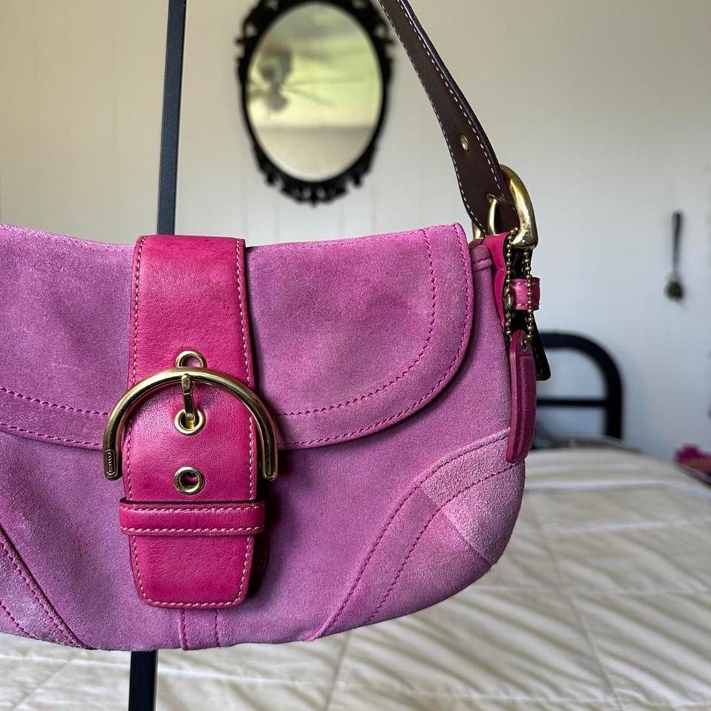 Coach soho bag hot pink suede brown monogram interior y2k vintage - Picture 2 of 6